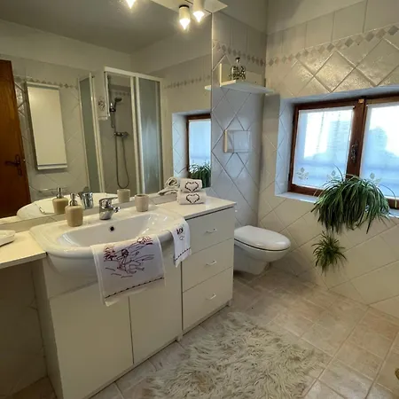 Bri & Bri Casa Brignone Bed & Breakfast